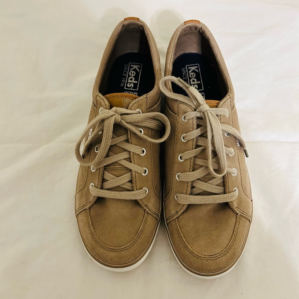 Keds Center II Tan Suede Sneakers/Size 7/NWOT